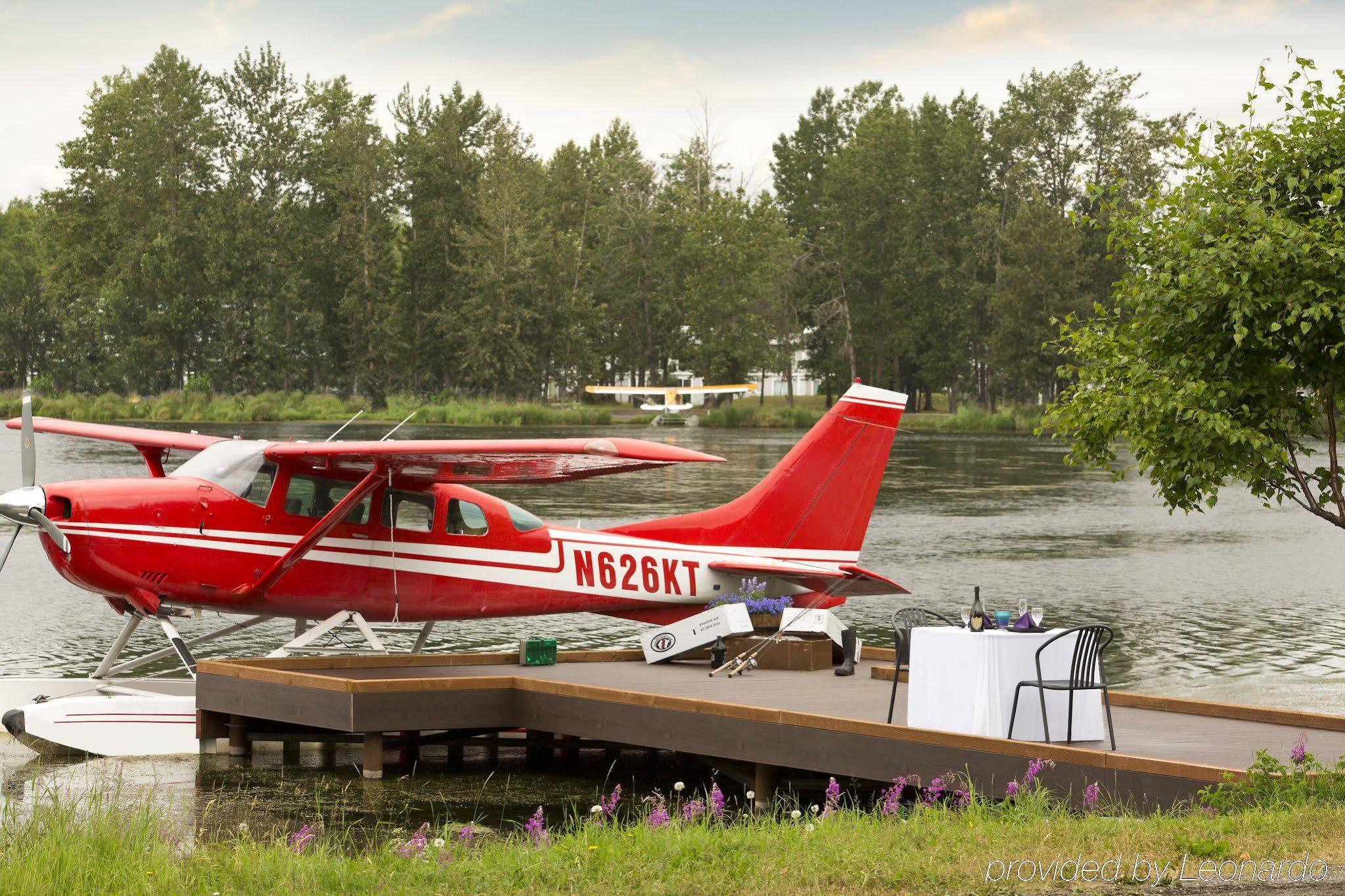 The Lakefront Anchorage Luaran gambar